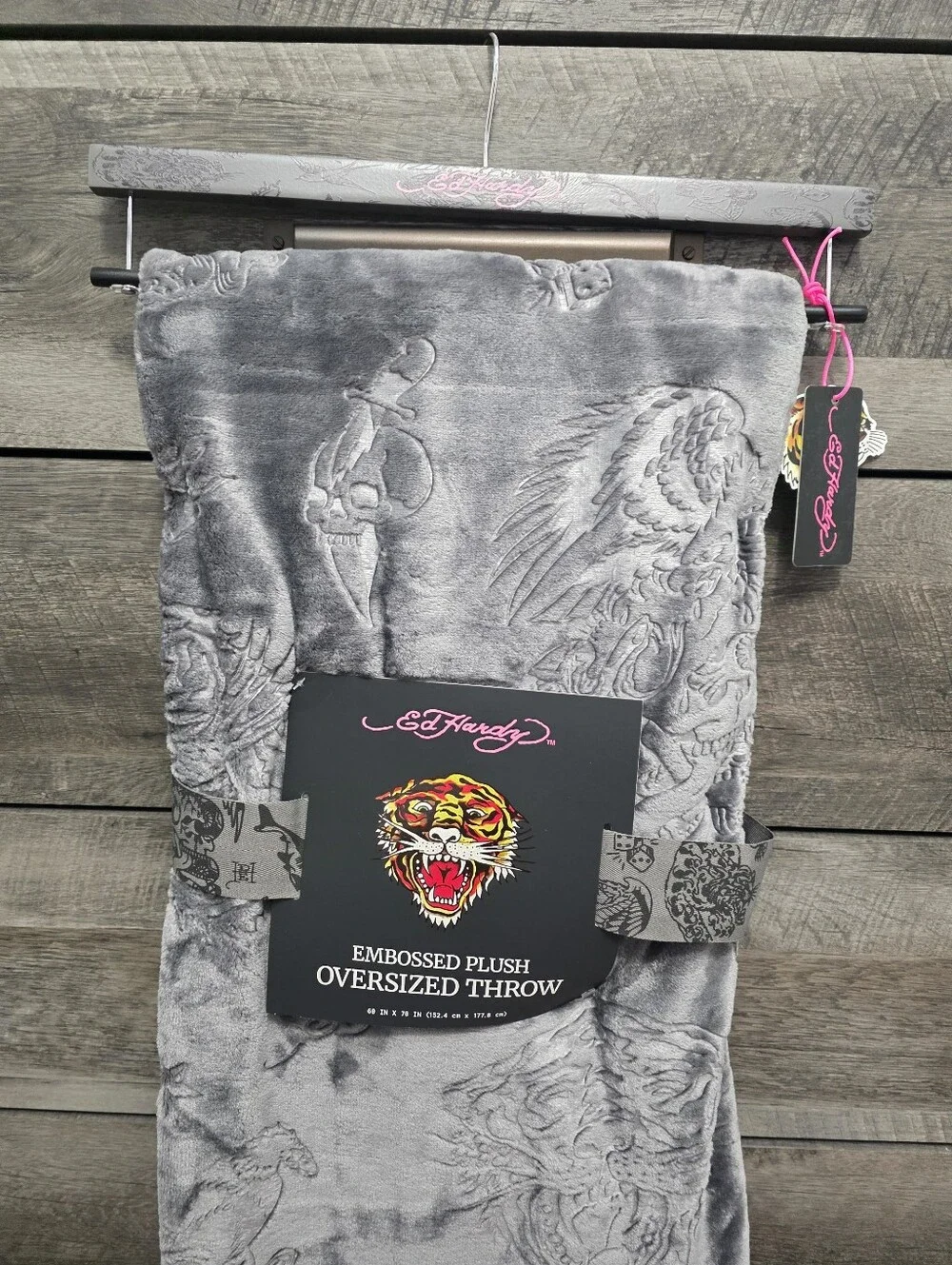 Ed Hardy Tiger Eagle Oversized Embossed Throw Blanket New